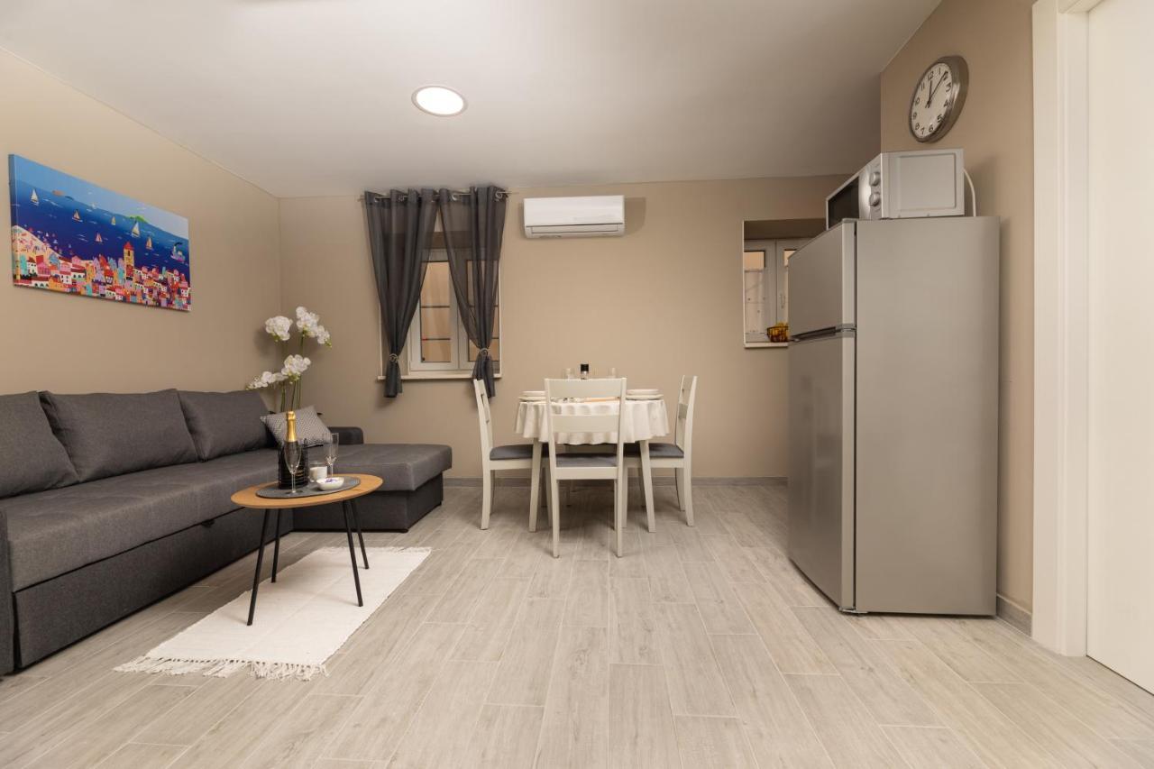 Apartments Neptun باشْكا المظهر الخارجي الصورة